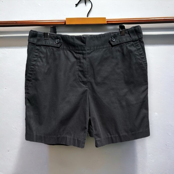 🌻Greg Norman Black Textured Golf Shorts Size 10 - Picture 1 of 4